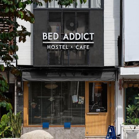 Bed Addict Hostel Τσιάνγκ Μάι Εξωτερικό φωτογραφία