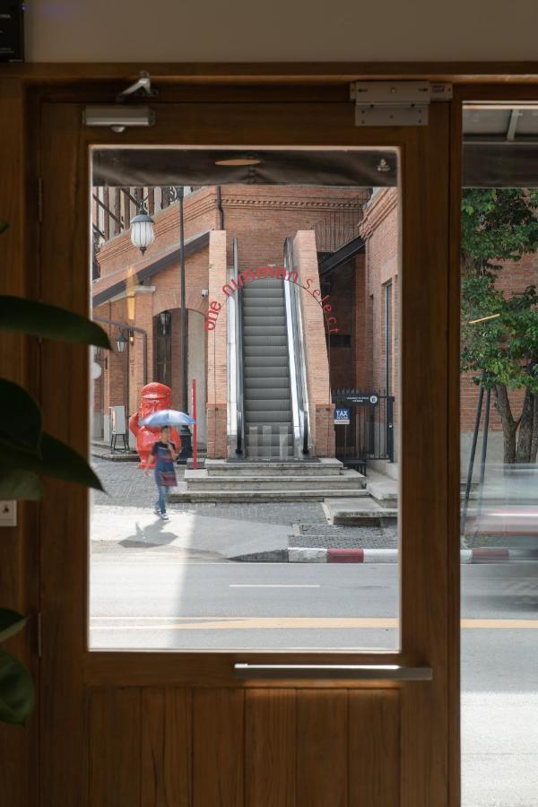 Bed Addict Hostel Τσιάνγκ Μάι Εξωτερικό φωτογραφία