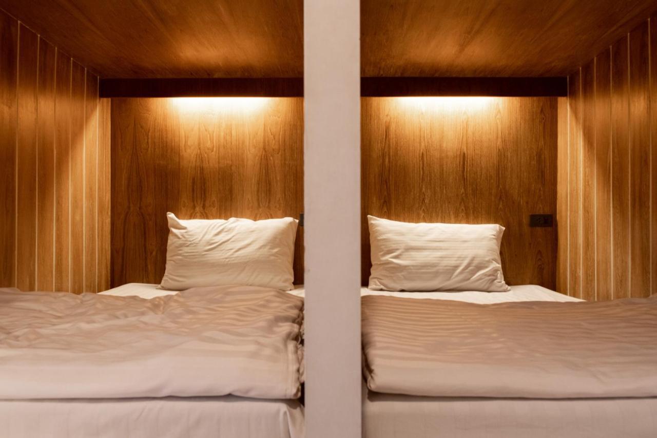 Bed Addict Hostel Τσιάνγκ Μάι Εξωτερικό φωτογραφία