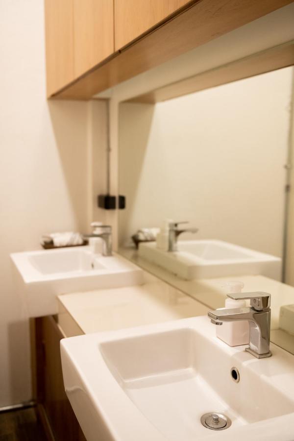 Bed Addict Hostel Τσιάνγκ Μάι Εξωτερικό φωτογραφία
