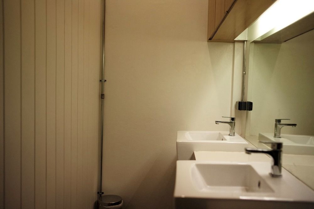 Bed Addict Hostel Τσιάνγκ Μάι Εξωτερικό φωτογραφία